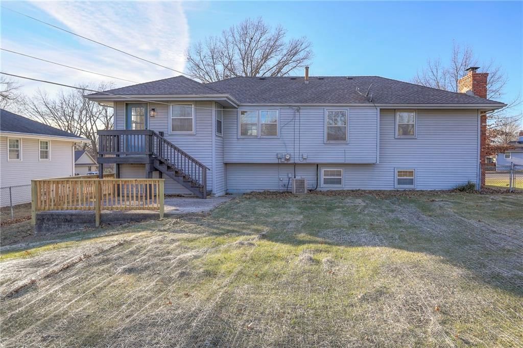 7323 N Euclid Avenue — photo 33