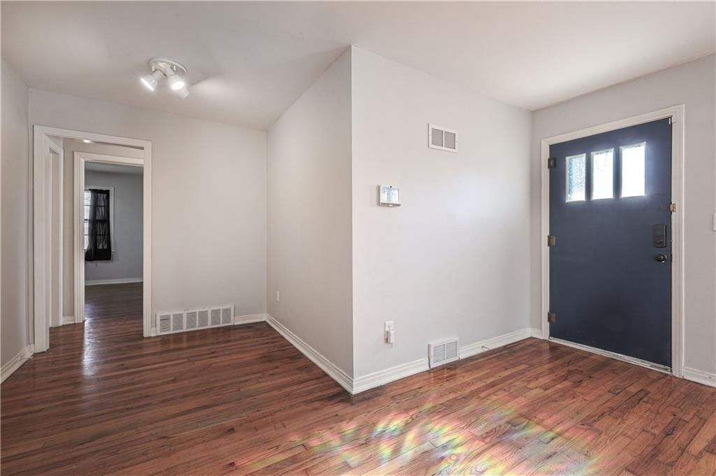 623 Broad Street — photo 7