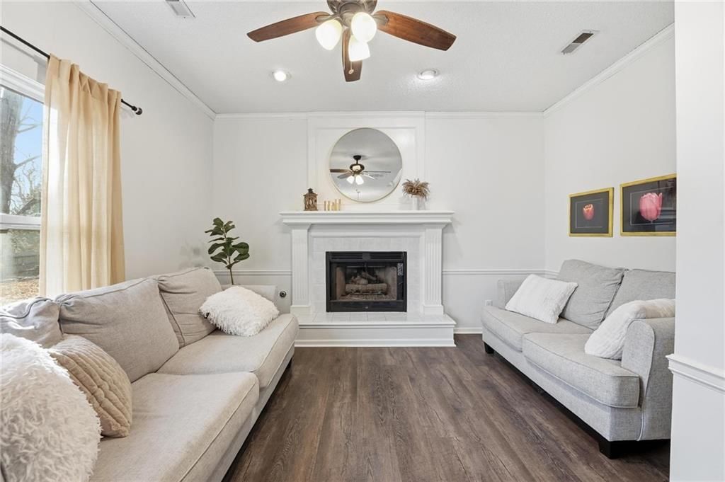 2401 NE Springbrook Street — photo 8