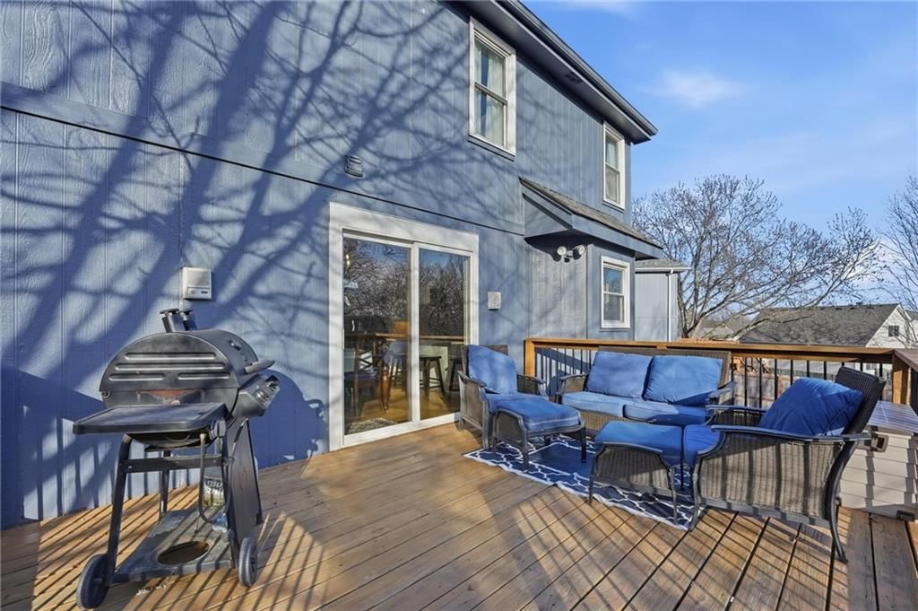 2401 NE Springbrook Street — photo 41