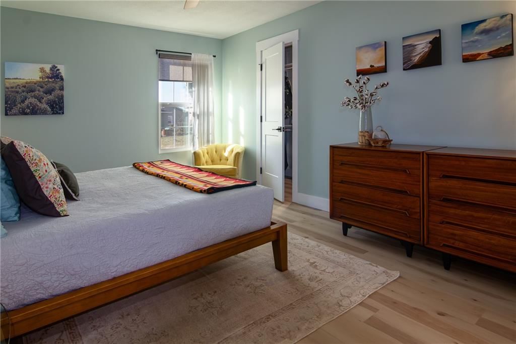 103 E Carlton Street — photo 32