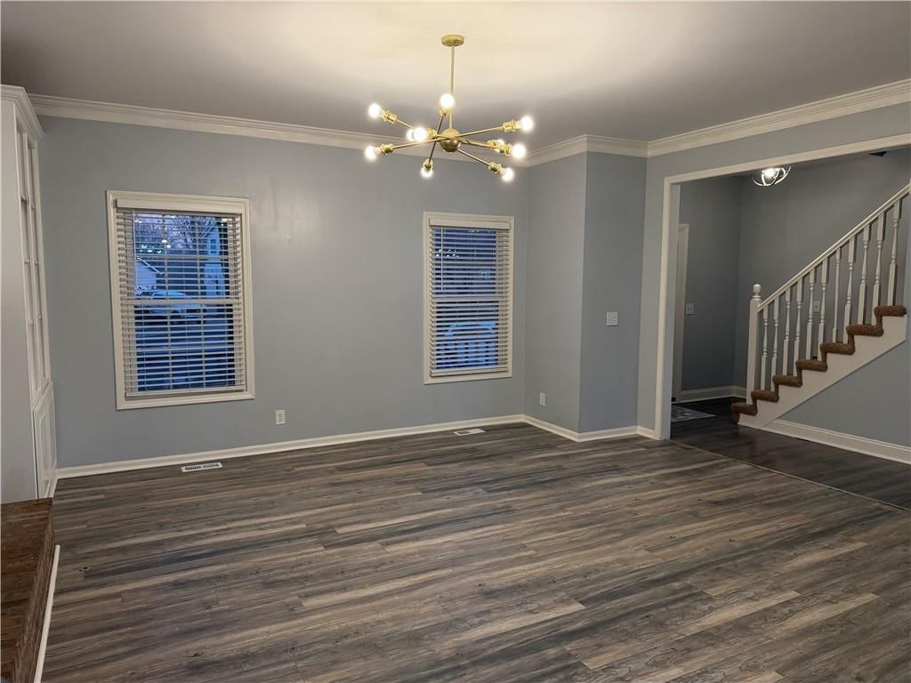 15434 Glenwood Avenue — photo 6