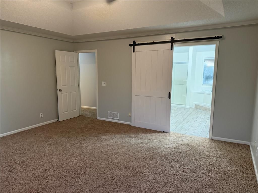 15434 Glenwood Avenue — photo 8