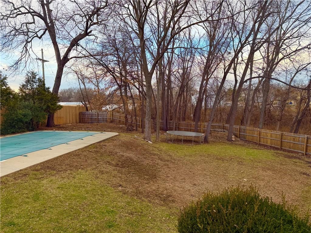 15434 Glenwood Avenue — photo 17