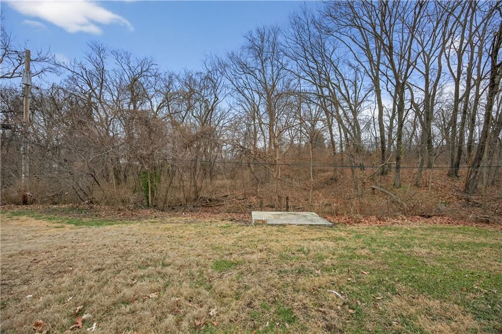 1115 S 49TH Drive — photo 16