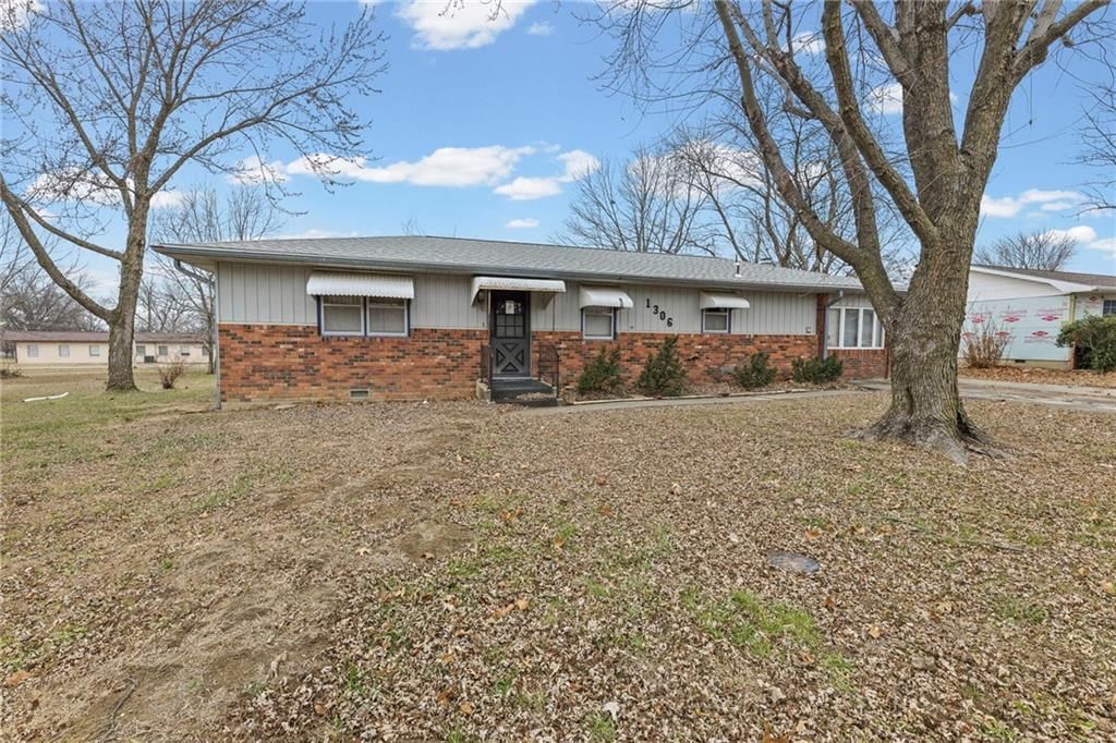 1306 Northwestern Street, Iola, KS