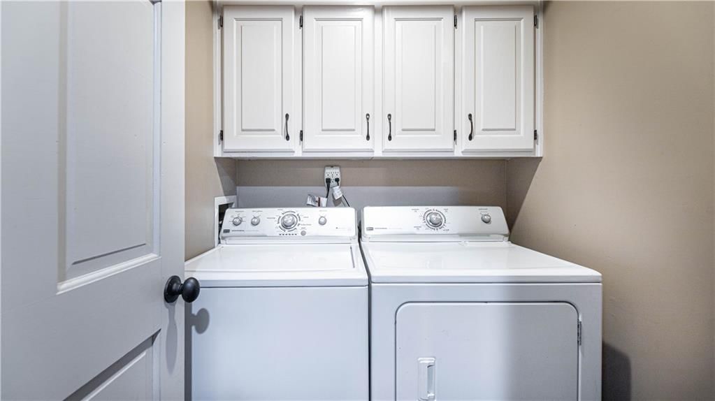 4047 SW ORLEANS Court — photo 8