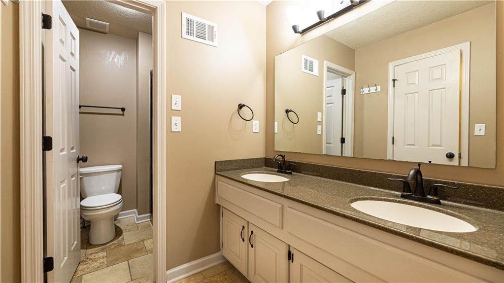 4047 SW ORLEANS Court — photo 13