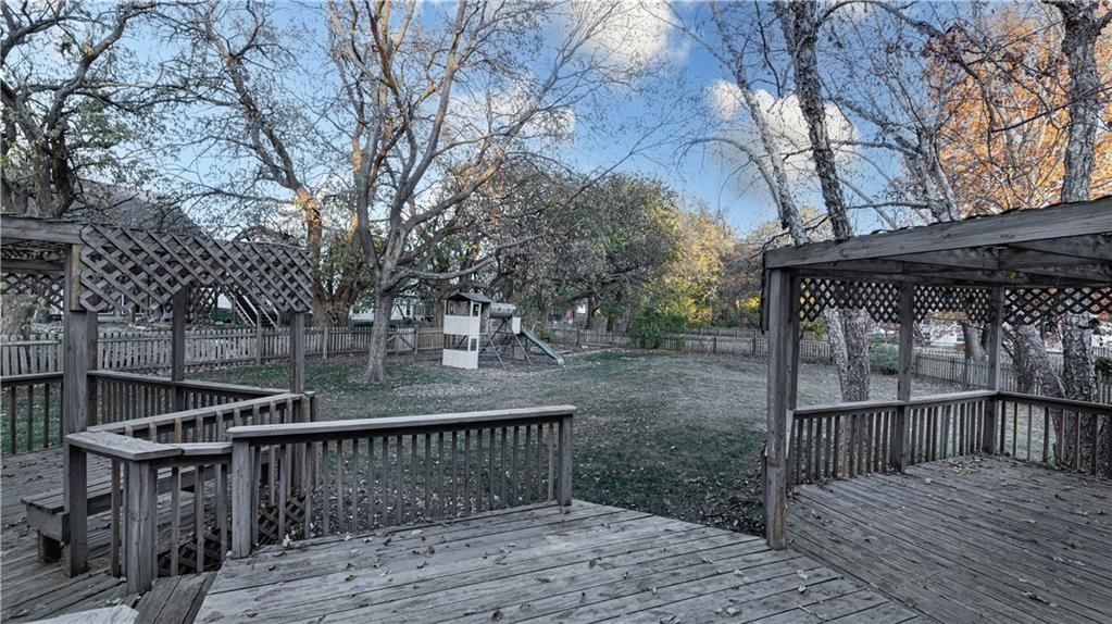 4047 SW ORLEANS Court — photo 26
