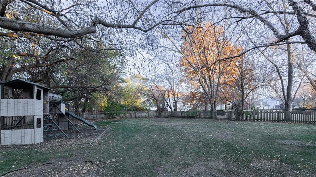 4047 SW ORLEANS Court — photo 28