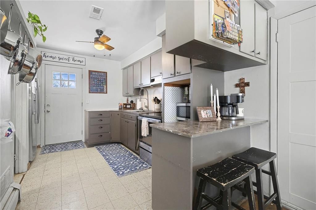 217 S Cherry Street — photo 9