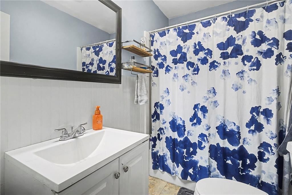 217 S Cherry Street — photo 16