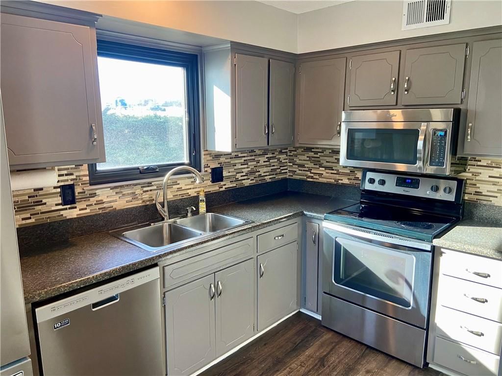 10186 Haskins Street — photo 4