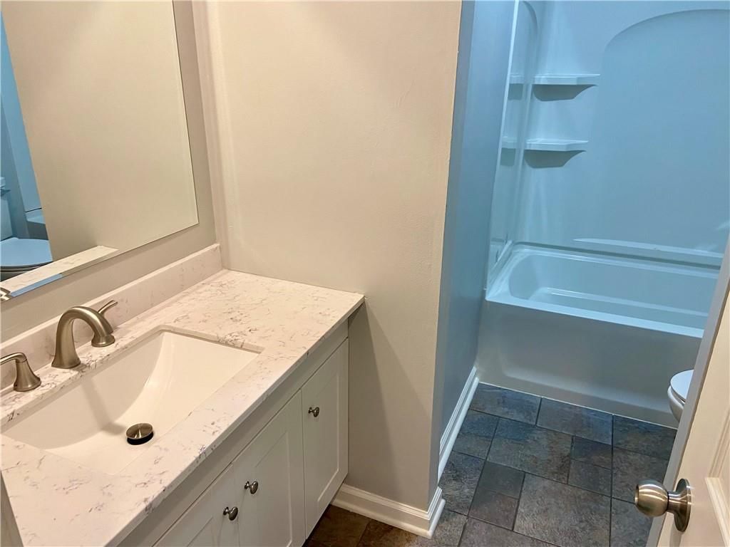 10186 Haskins Street — photo 14