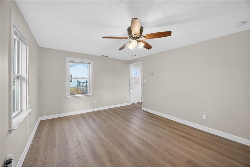 1045 S 50 Terrace — photo 3