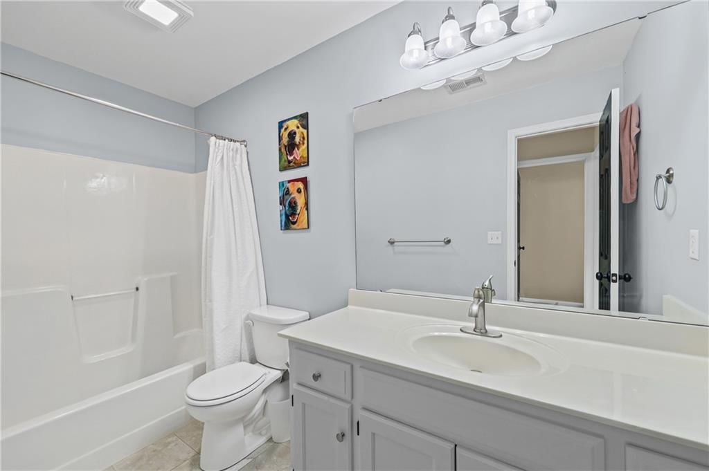 627 NE Swann Circle — photo 22