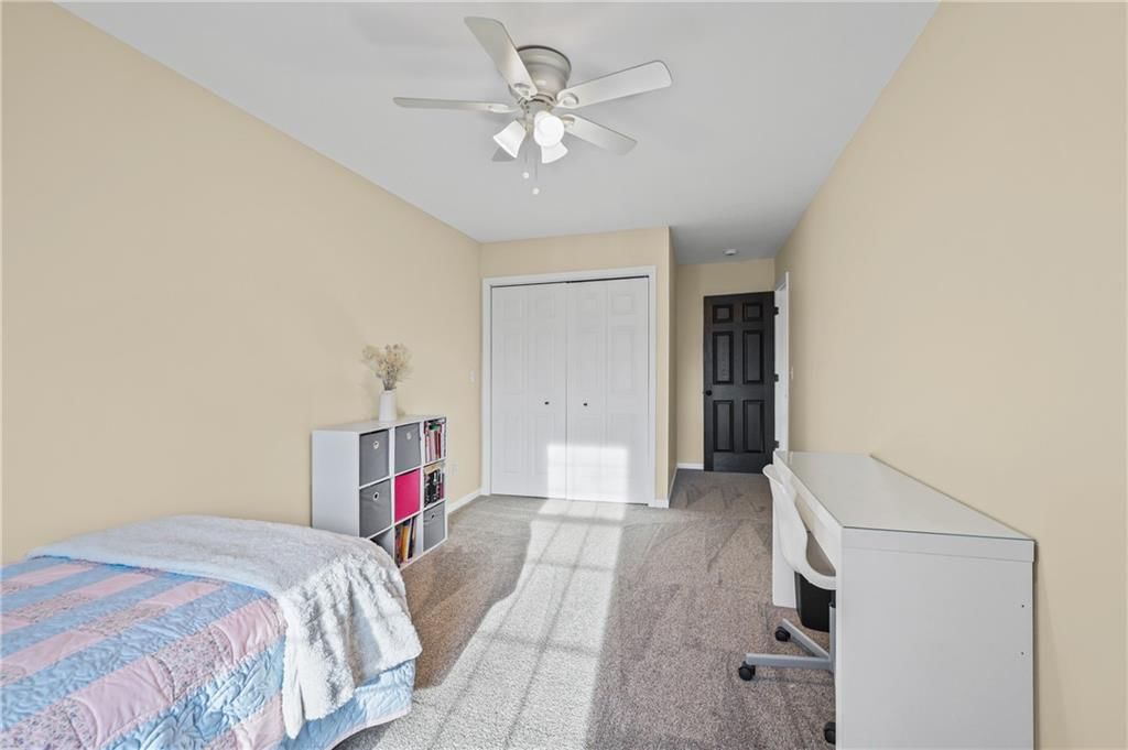 627 NE Swann Circle — photo 24