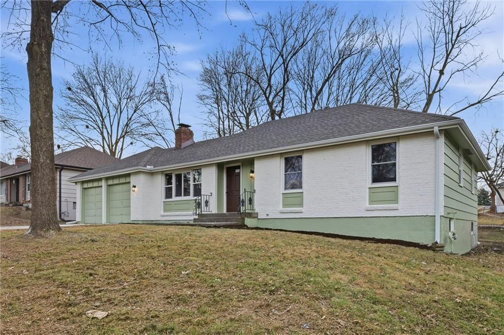 7420 Hardy Avenue — photo 1