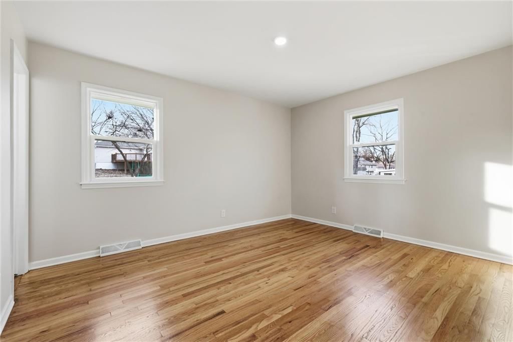 7420 Hardy Avenue — photo 14