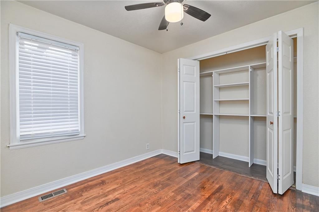 5813 Harvard Avenue — photo 30