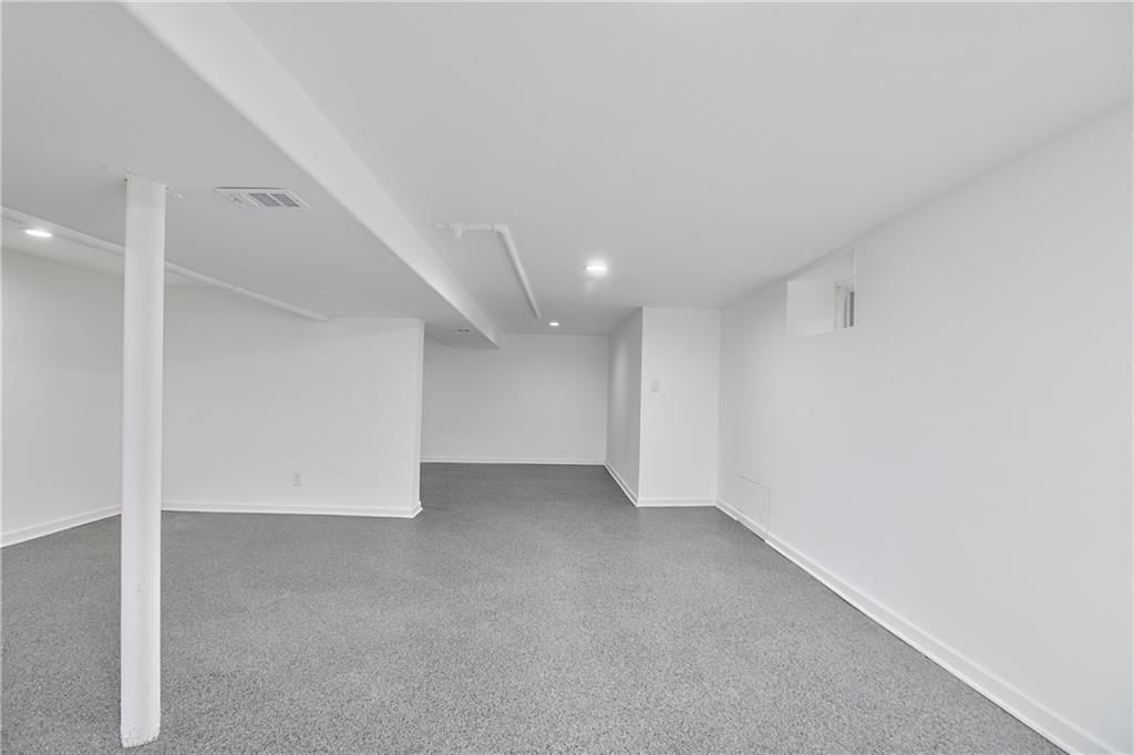 5813 Harvard Avenue — photo 34