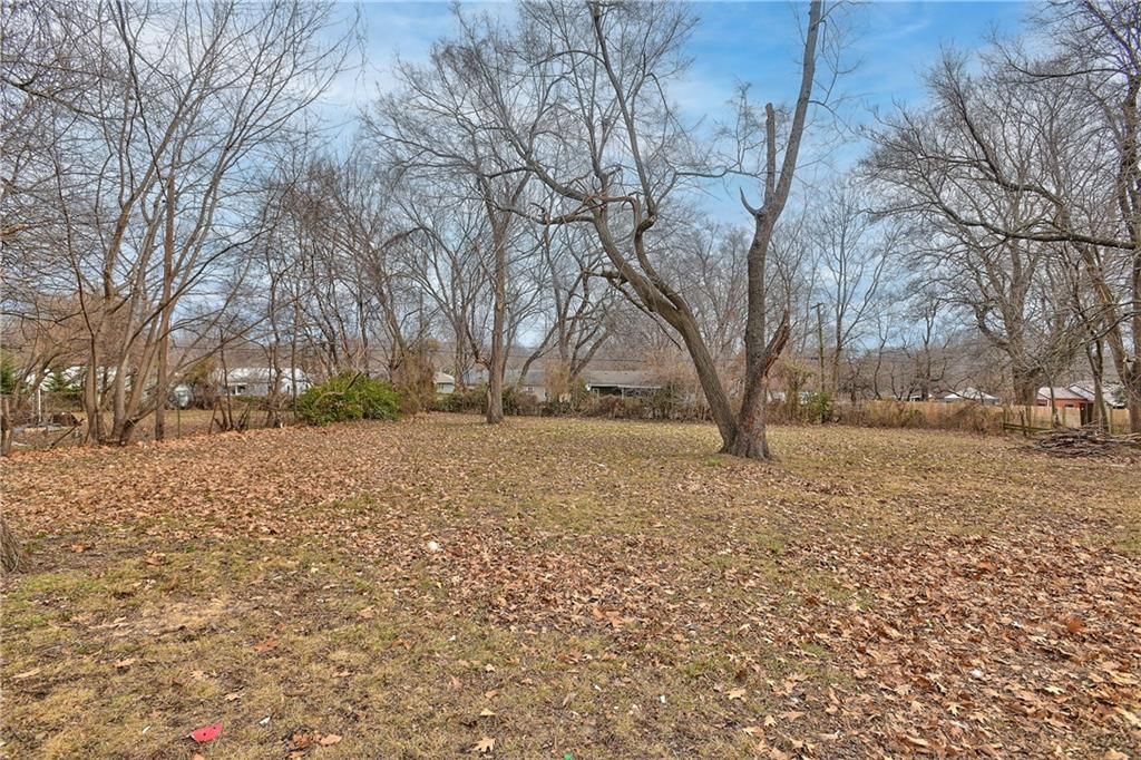 5813 Harvard Avenue — photo 41