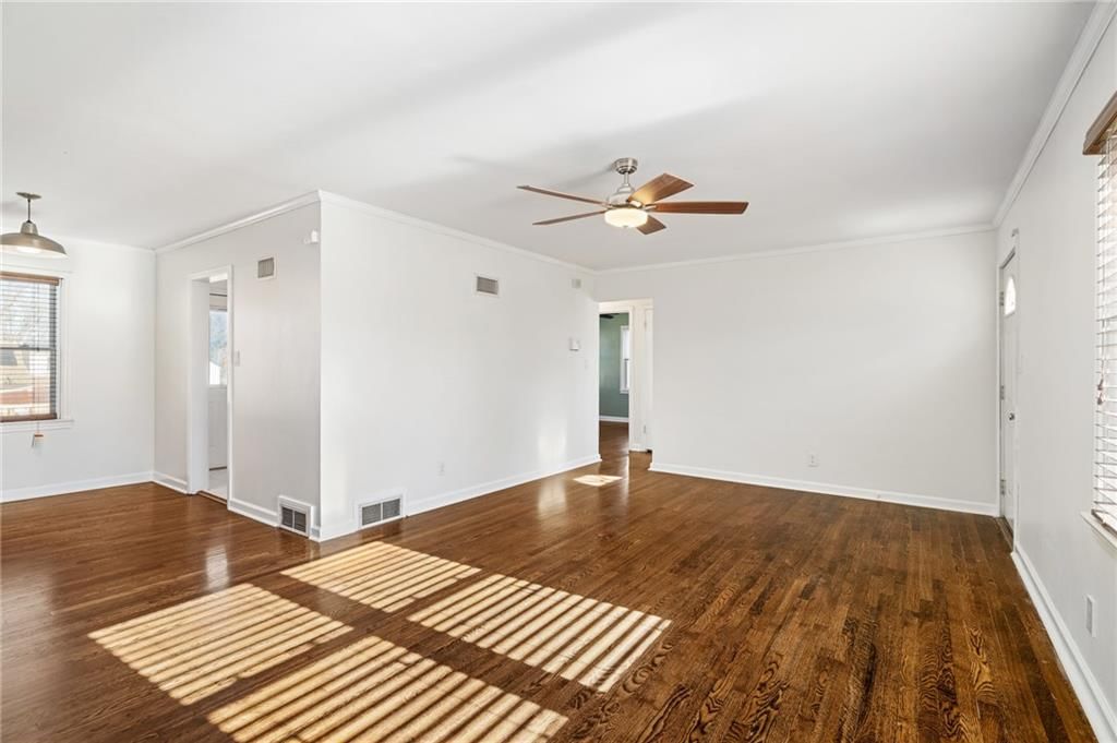224 W Maiden Lane — photo 6