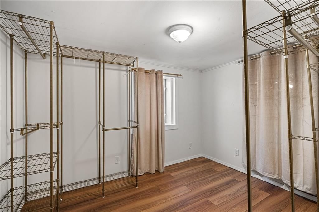 224 W Maiden Lane — photo 25