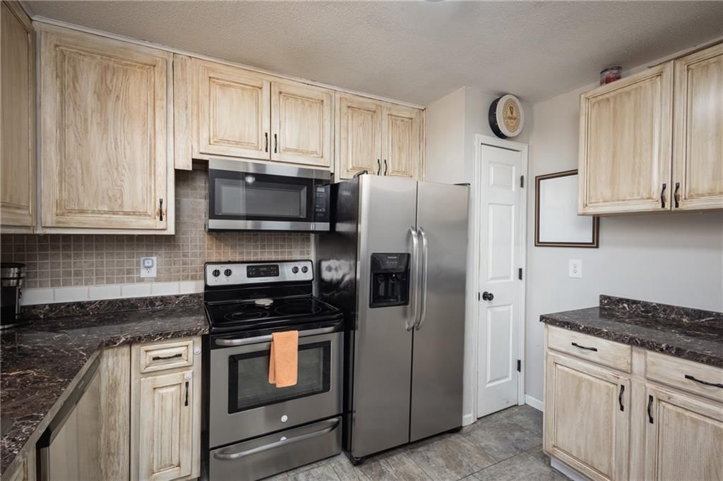 626 Jill Ann Drive — photo 18