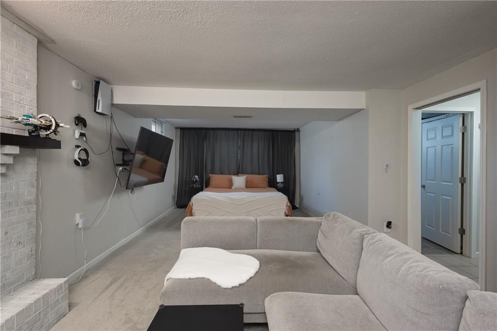 626 Jill Ann Drive — photo 32