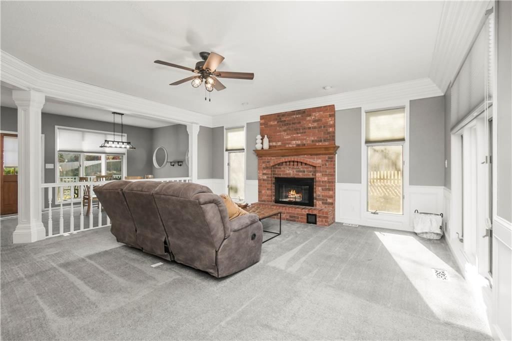 2536 NW Bent Tree Circle — photo 6