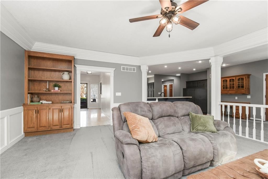 2536 NW Bent Tree Circle — photo 7