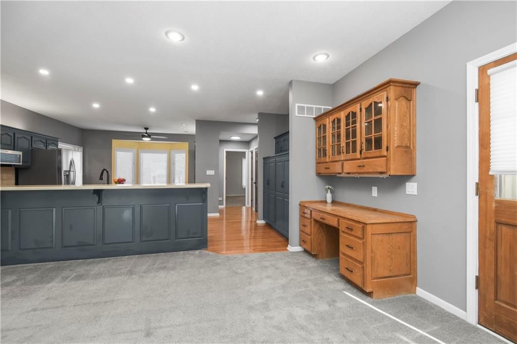 2536 NW Bent Tree Circle — photo 14