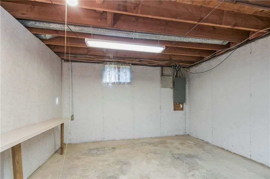 2536 NW Bent Tree Circle — photo 35