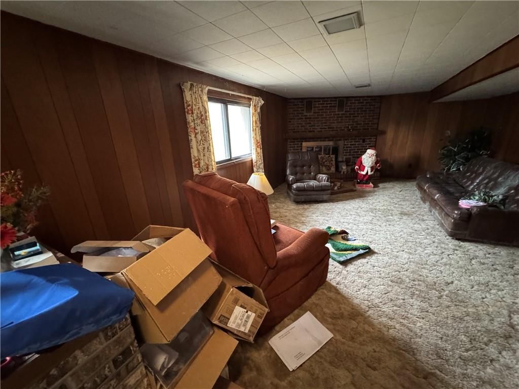 411 Holtz Street — photo 18