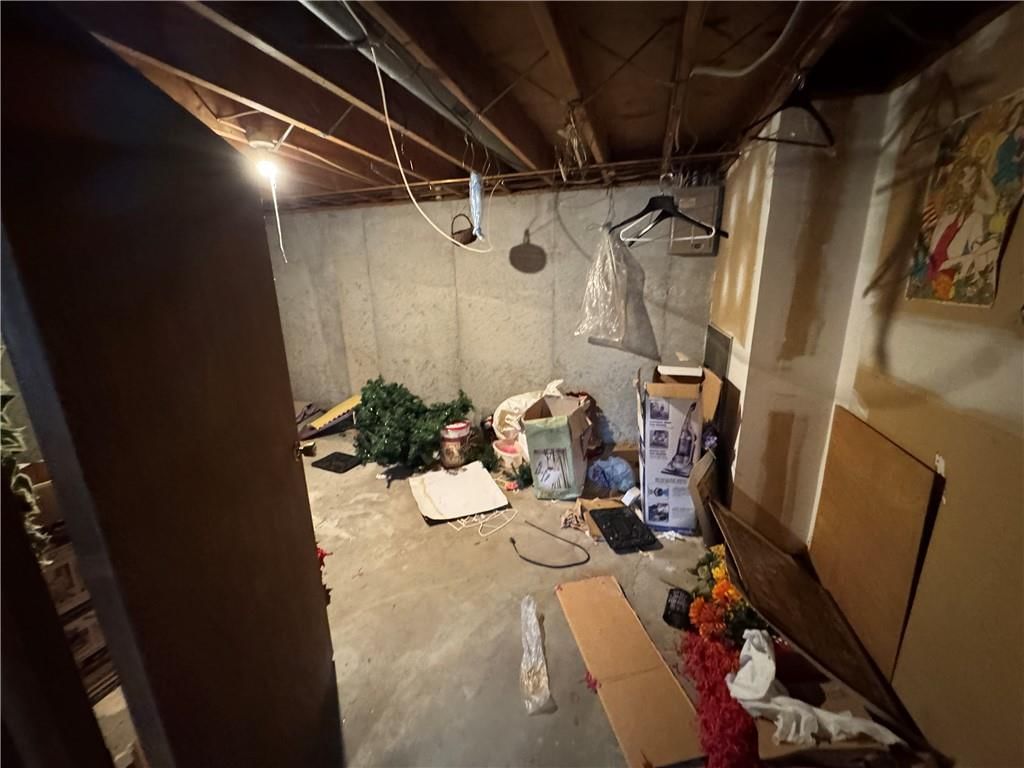 411 Holtz Street — photo 21