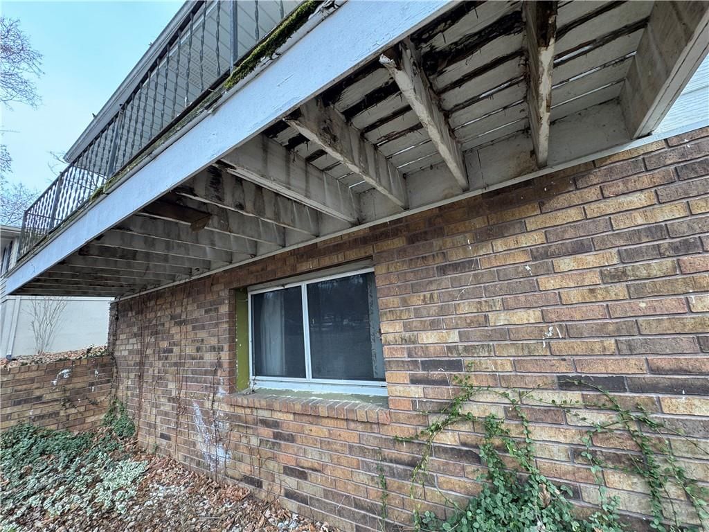 411 Holtz Street — photo 35
