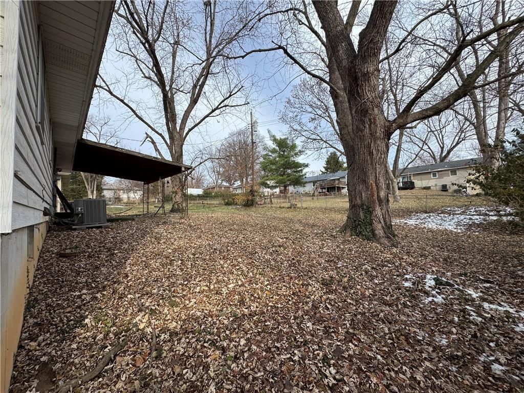 411 Holtz Street — photo 53