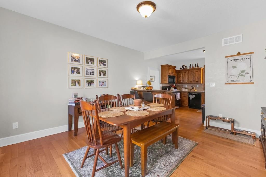 2904 Jules Street — photo 11
