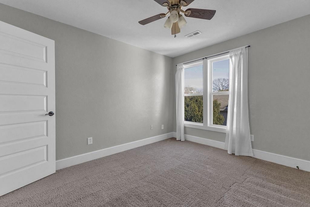 2904 Jules Street — photo 31