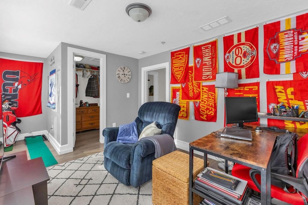 2904 Jules Street — photo 35