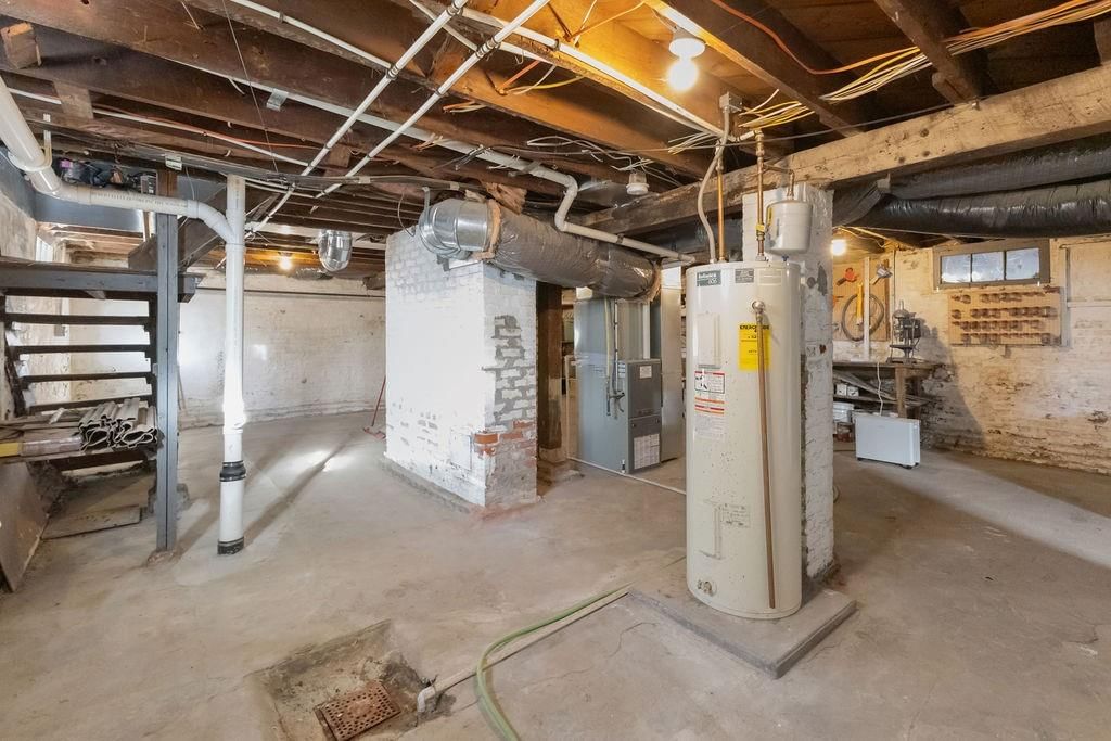 2904 Jules Street — photo 39