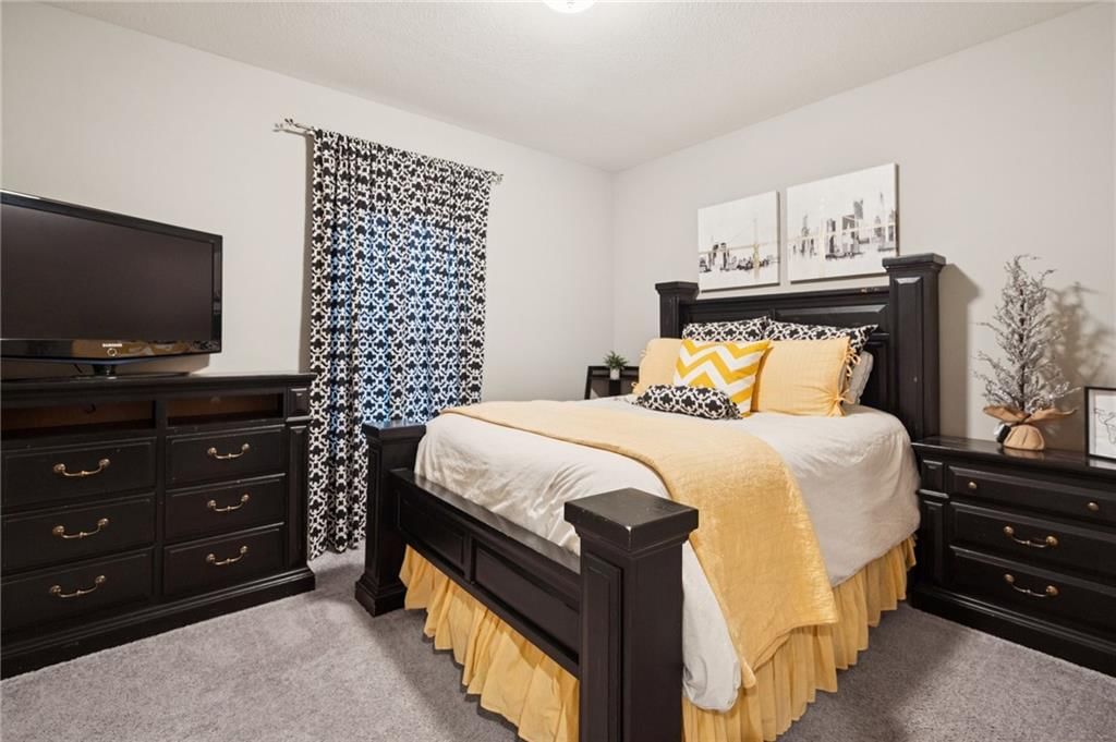 10432 N Avalon Avenue — photo 10