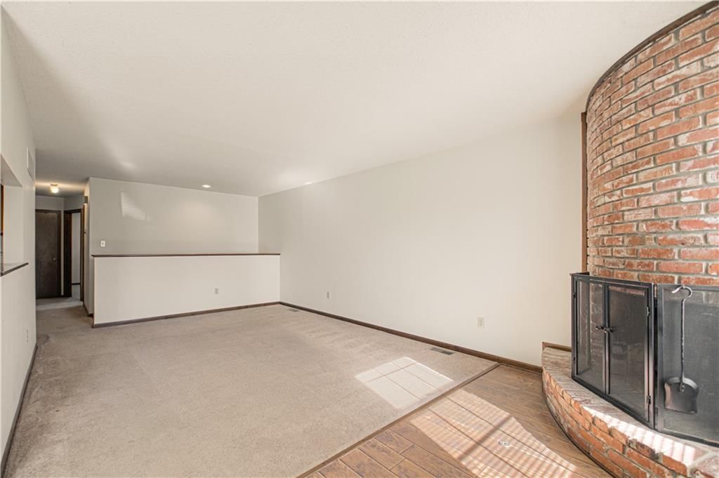 5516-5518 Crest Drive — photo 3