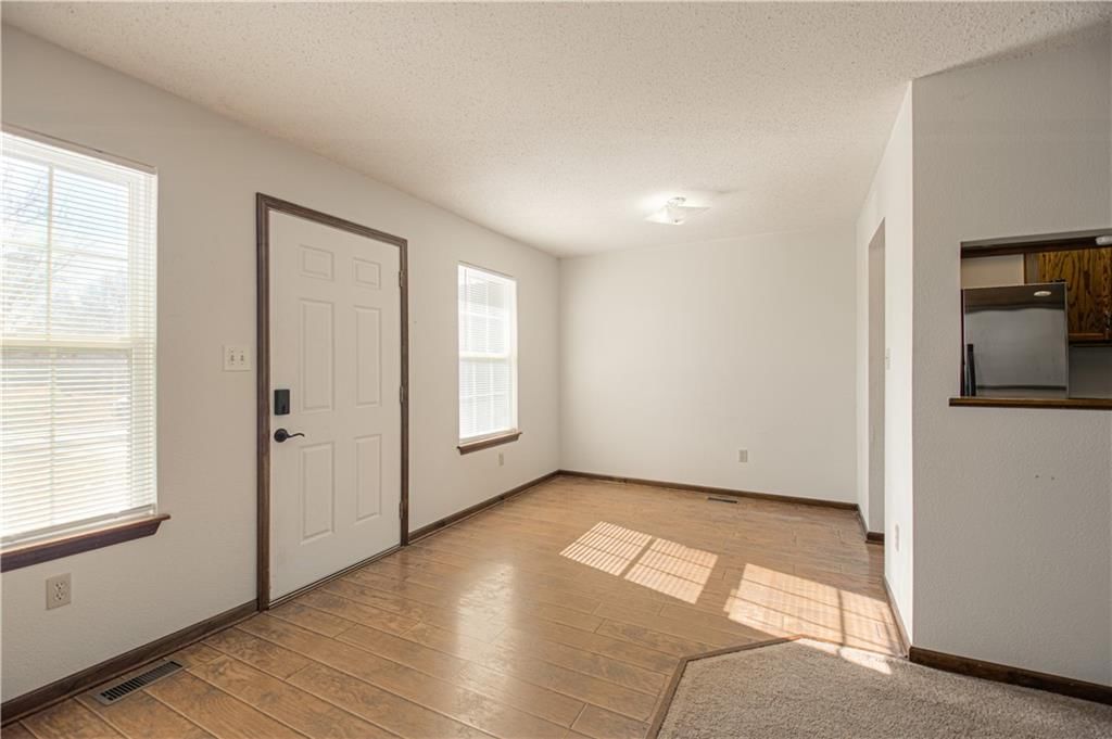 5516-5518 Crest Drive — photo 6