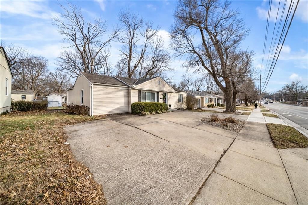 7335 Nall Avenue — photo 2