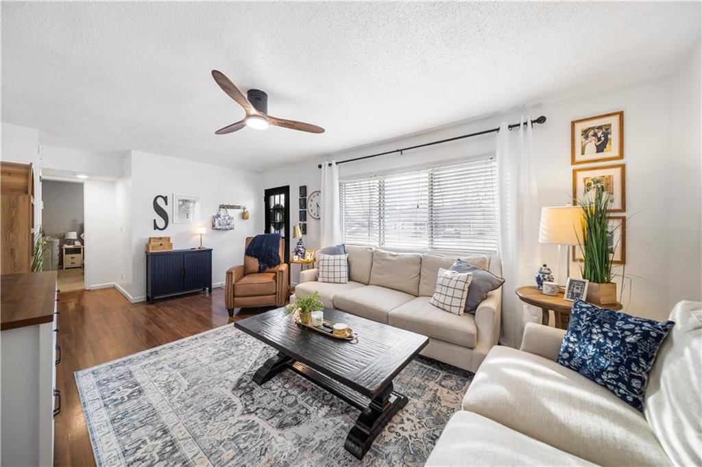 7335 Nall Avenue — photo 10