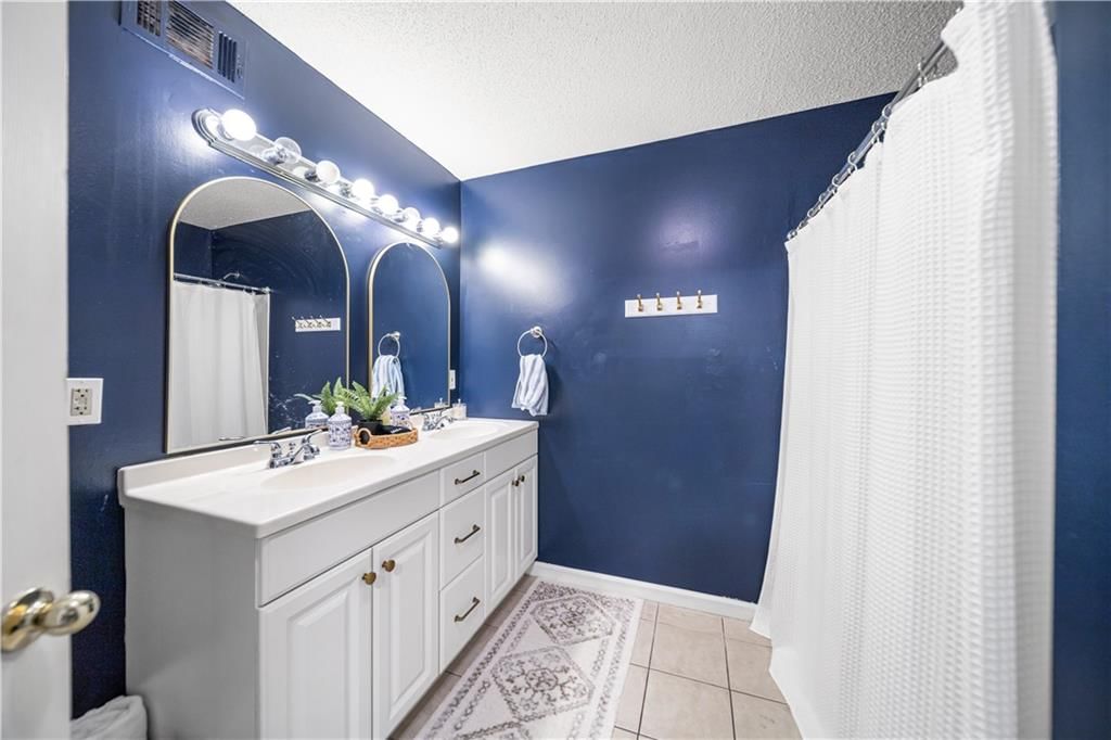 7335 Nall Avenue — photo 31