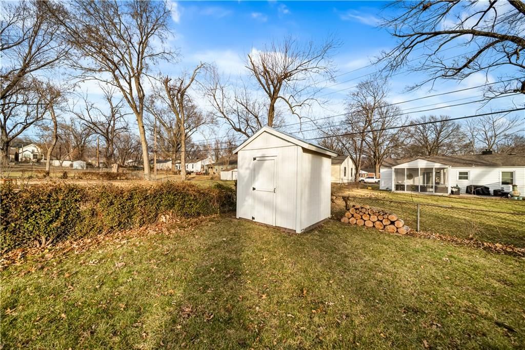 7335 Nall Avenue — photo 40
