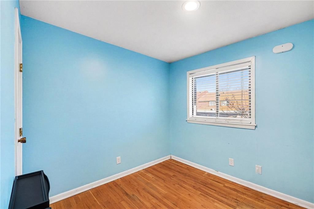 5706 W 97th Street — photo 11